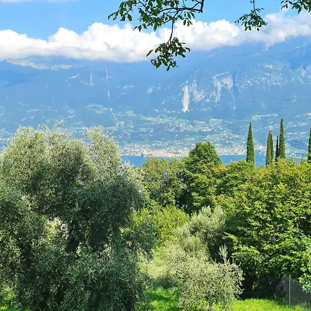Paradiso Pieve By Gardadomusmea Villa