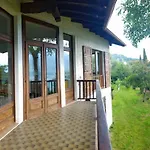 Paradiso Pieve By Gardadomusmea Villa
